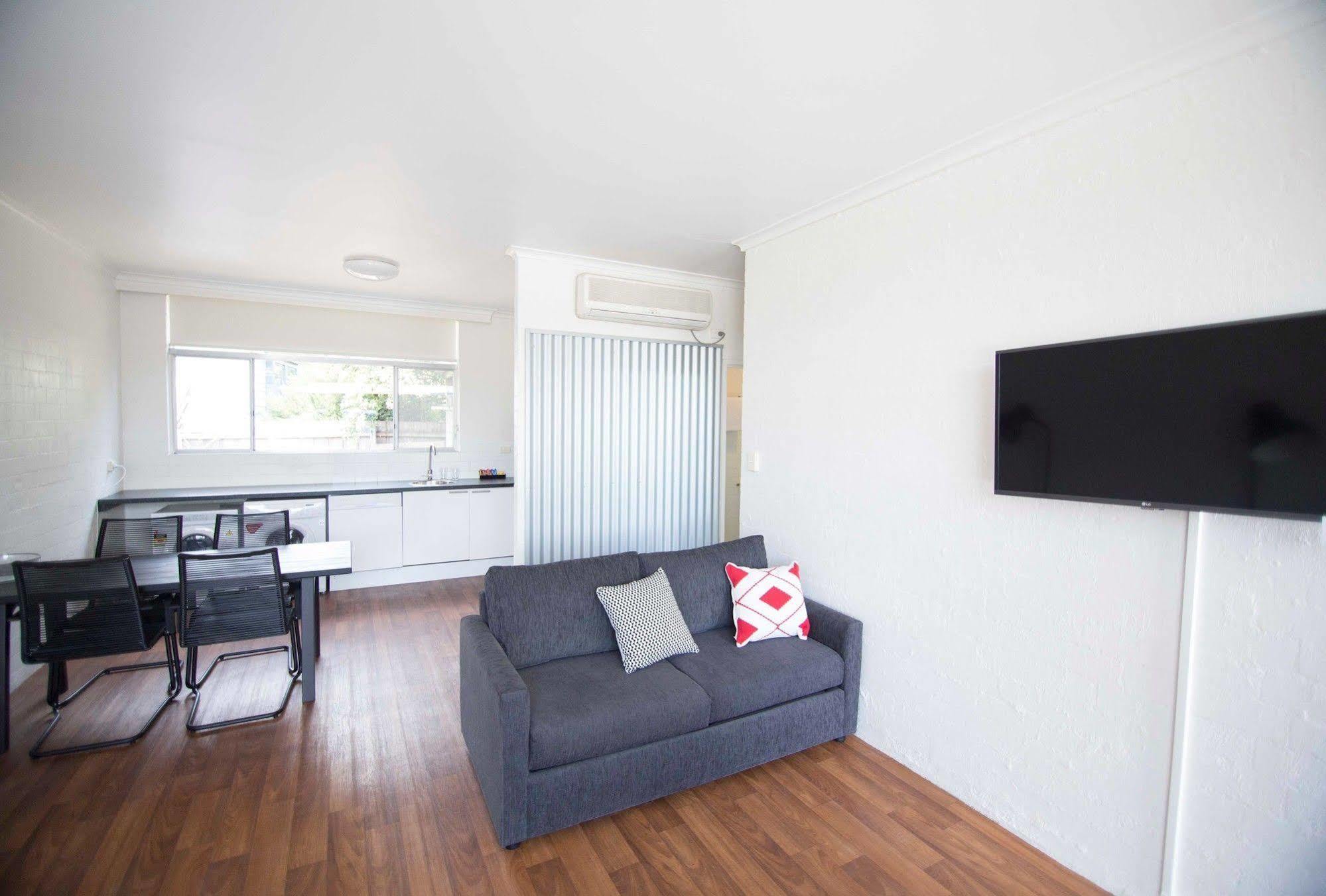 Siesta Central Apartments Sale Exteriör bild